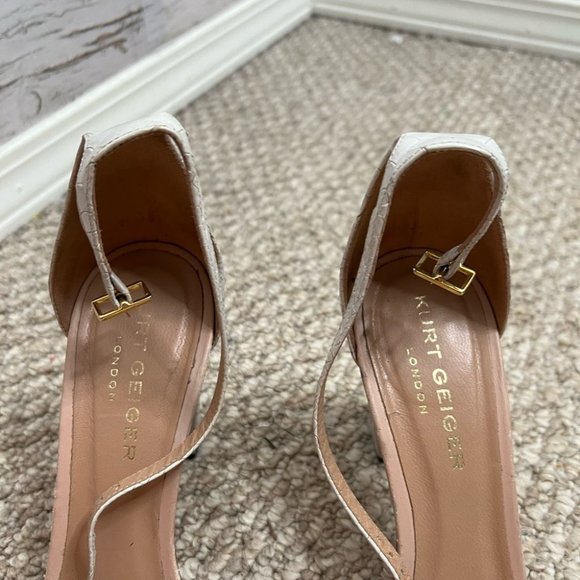 Kurt Geiger black strappy snake print heels size 40.5 - Picture 4 of 9